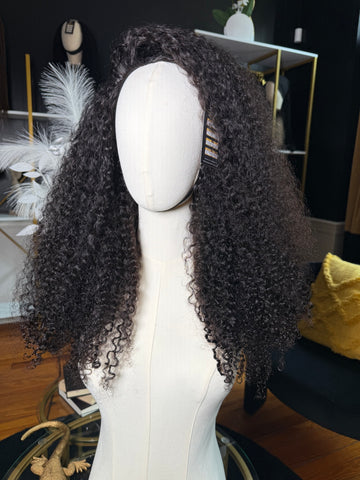 22 inch Royal Kinks half wig 180% density(adjustable straps, drawstring and combs) - Styled By Zahna